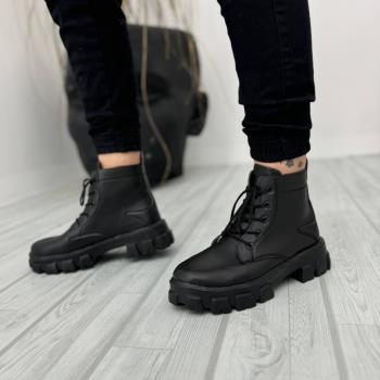 پوتین زنانه زیره تراکتوری 